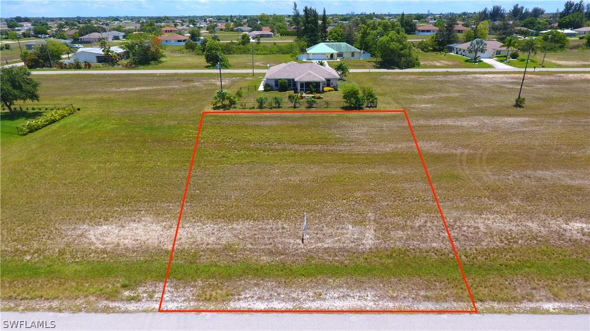 1017 NE Juanita Pl., Cape Coral, FL 33909