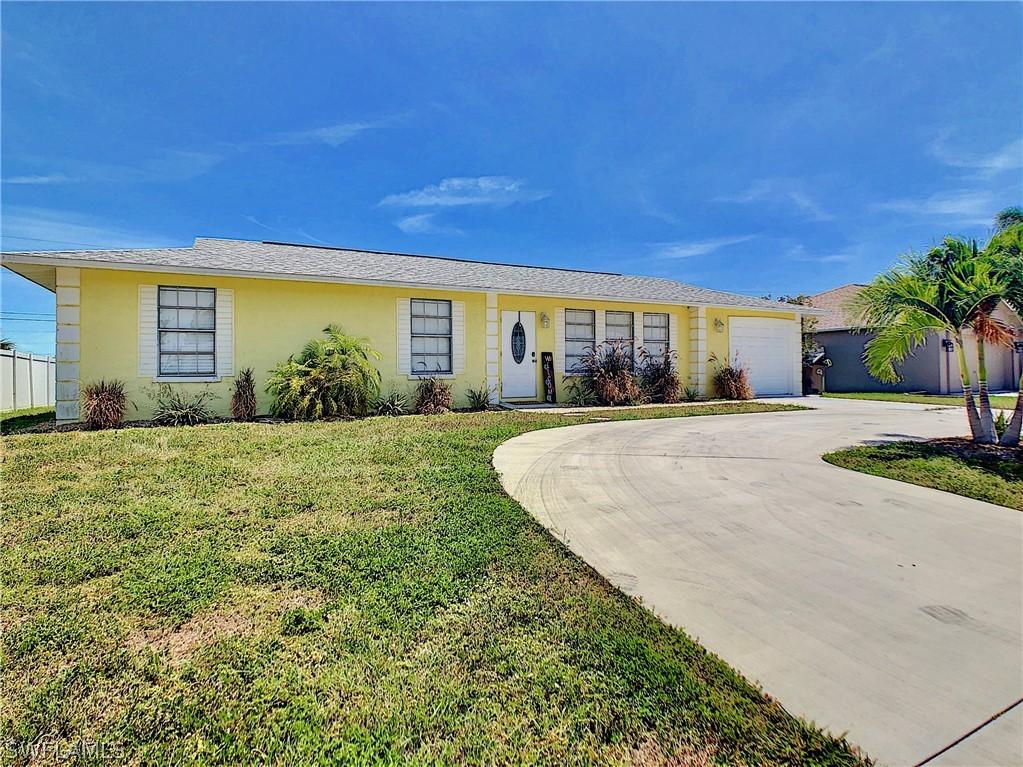 414 SE 22nd St., Cape Coral, FL 33990