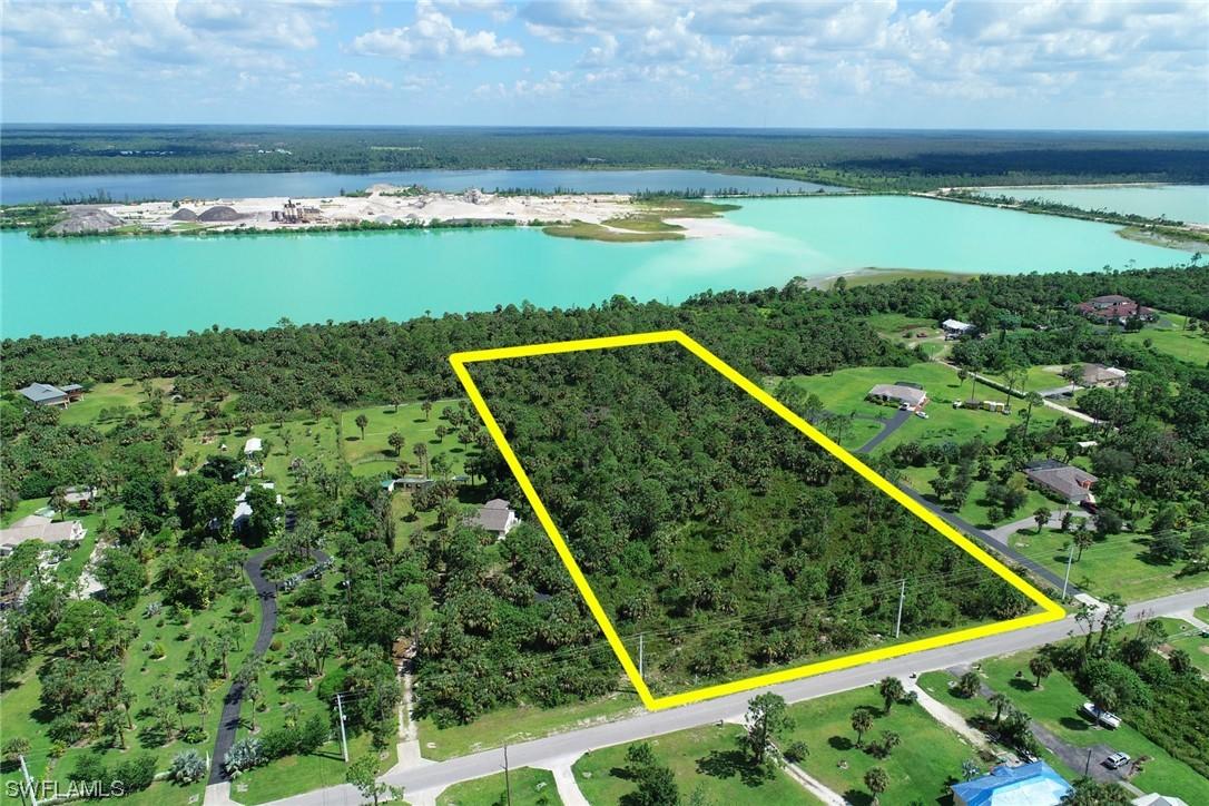 9th St., Naples, FL 34117