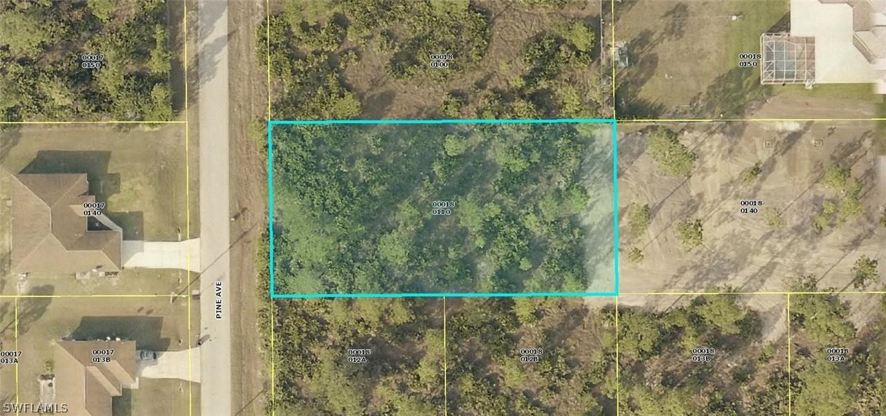 1002 Pine Ave., Lehigh Acres, FL 33972