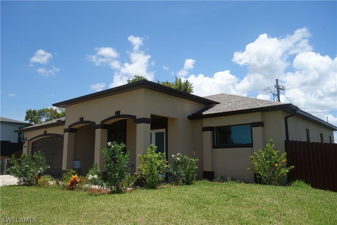 2205 NE 15th Pl., Cape Coral, FL 33909