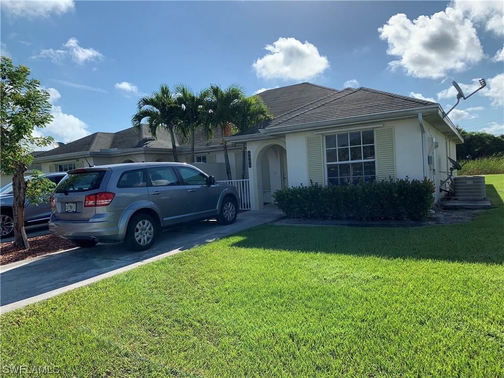 4906 Majorca Palms Dr., Fort Myers, FL 33905