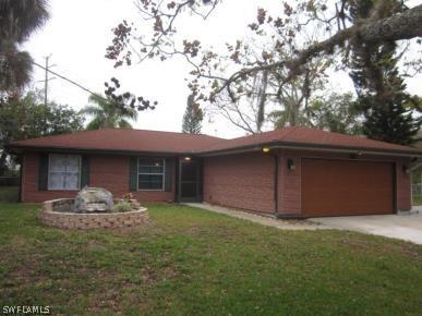 15754 Treasure Island Ln, Fort Myers, FL 33905