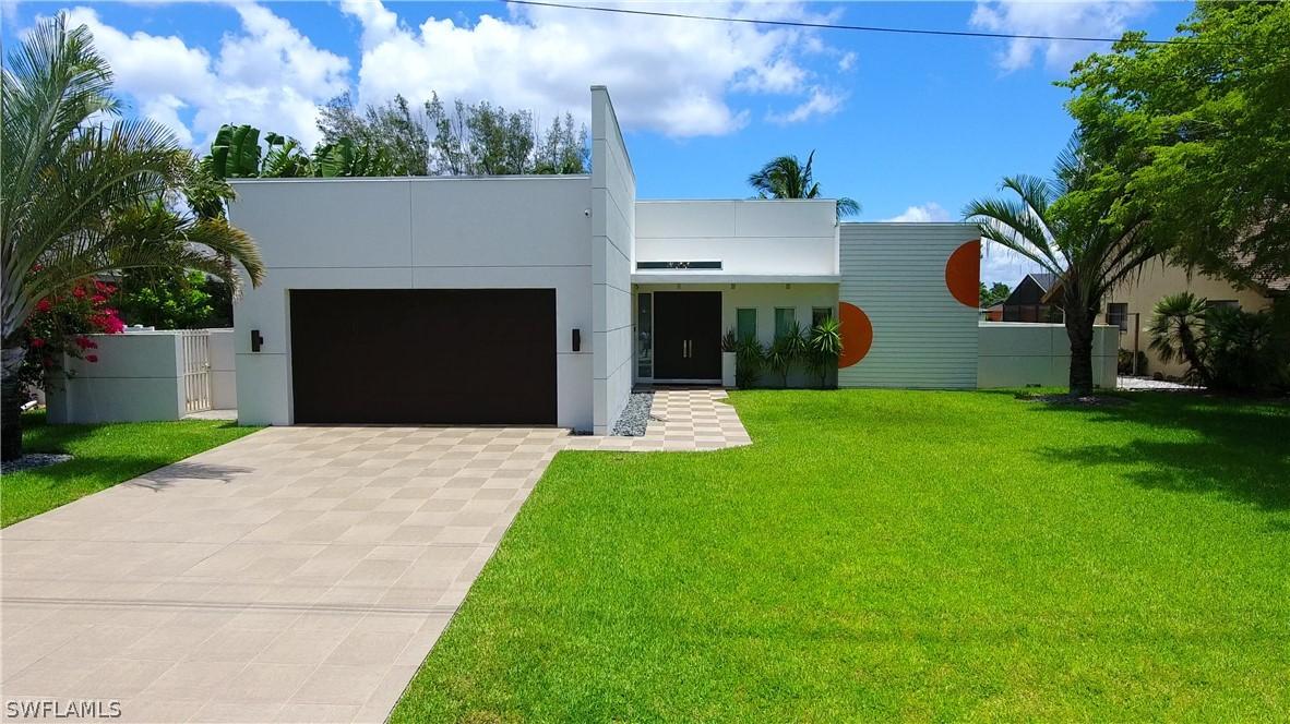 3023 SE 5th Ct., Cape Coral, FL 33904