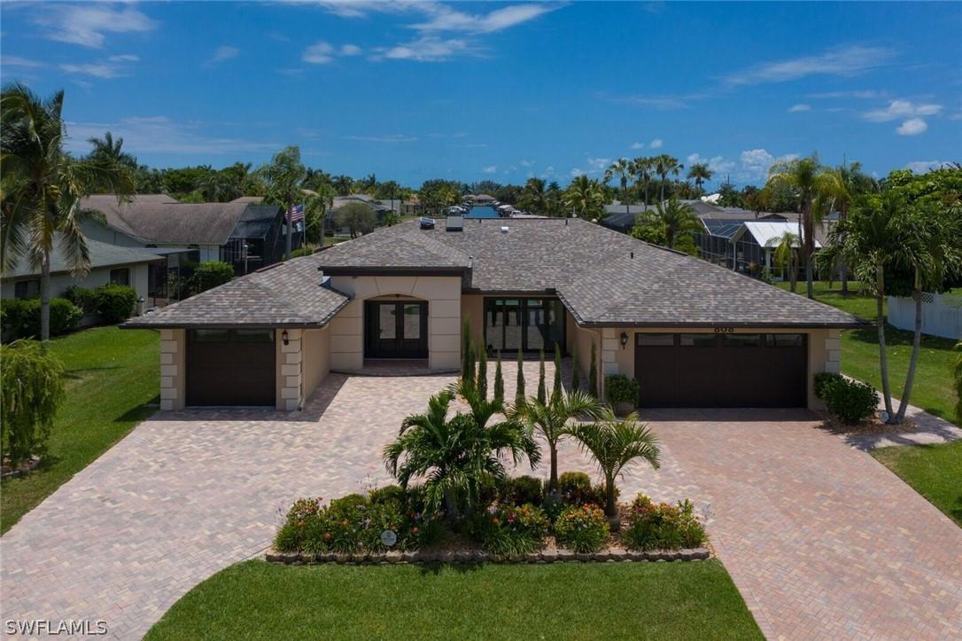 808 SW 52nd St., Cape Coral, FL 33914