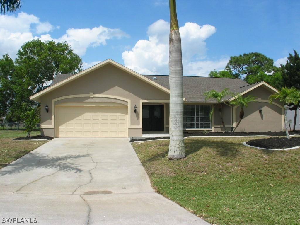 1109 SW 16th Ter., Cape Coral, FL 33991