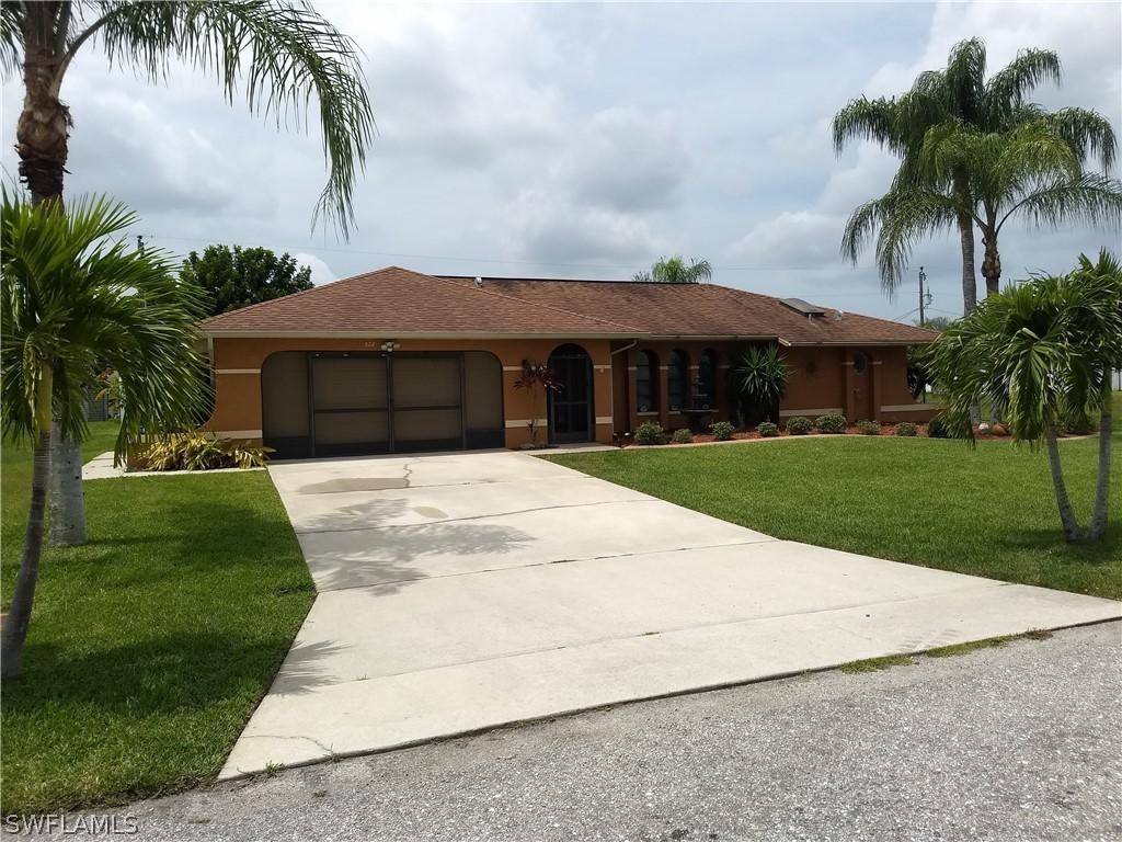 528 SE 26th Ter., Cape Coral, FL 33904