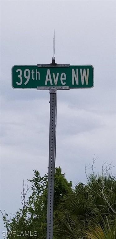 39th Ave., Naples, FL 34120