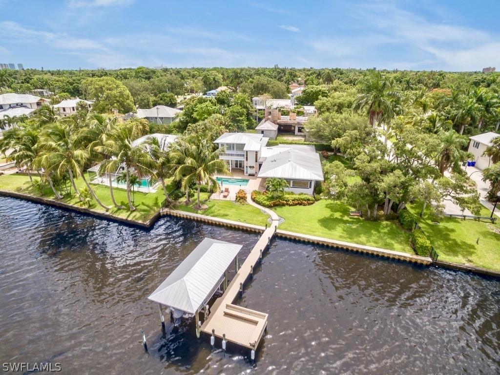 1209 Coconut Dr., Fort Myers, FL 33901