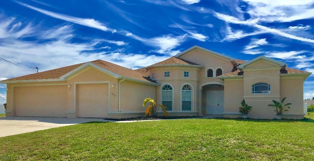 1237 NW 37th Pl., Cape Coral, FL 33993