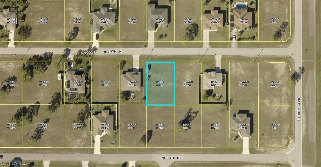 2314 NE 34th Ln., Cape Coral, FL 33909