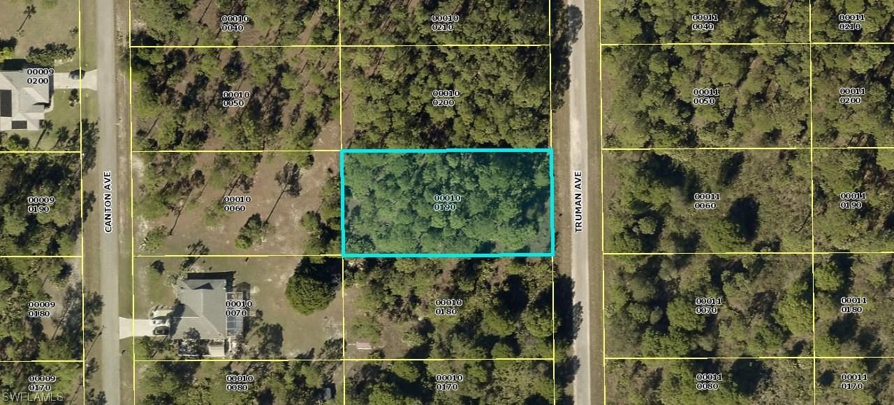 813 Truman Ave., Lehigh Acres, FL 33972