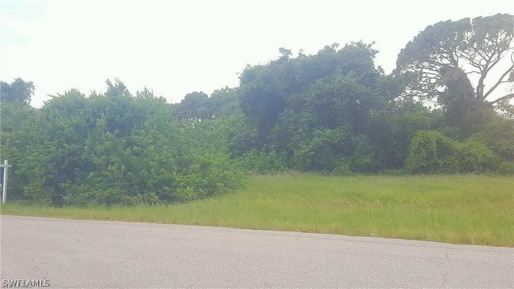 416 SW 28th Ave., Cape Coral, FL 33991