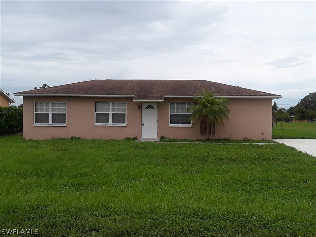 124 Stetson St., Lehigh Acres, FL 33936