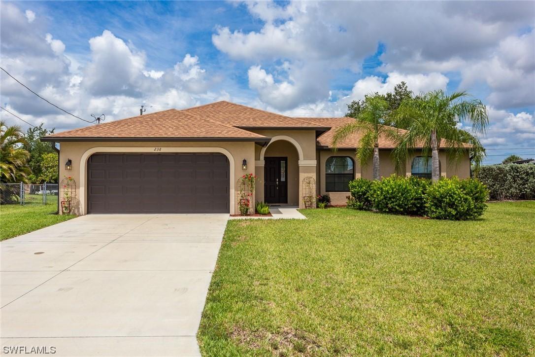 238 NE 10th Pl., Cape Coral, FL 33909