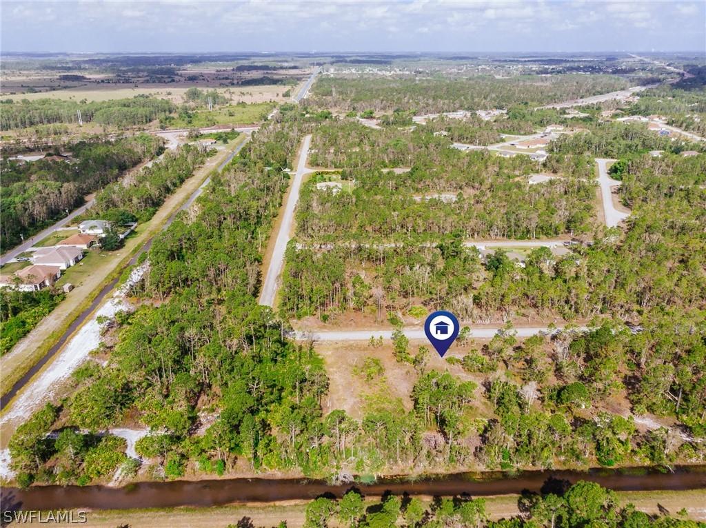 843 Glencoe St., Lehigh Acres, FL 33974