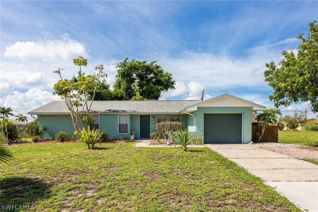 1416 SE 35th Ter., Cape Coral, FL 33904