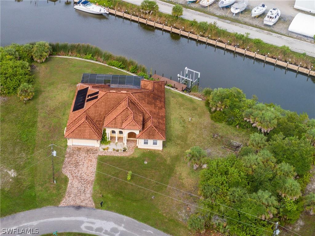 10489 Redondo St., Port Charlotte, FL 33981