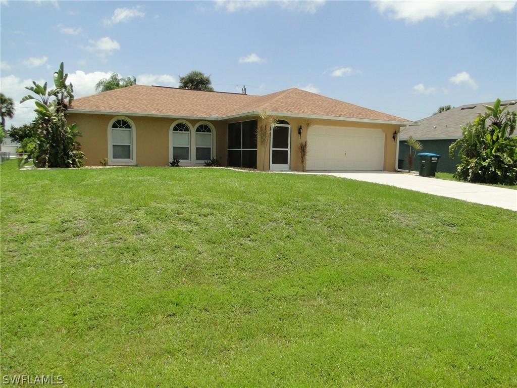 1207 SW 11th Pl., Cape Coral, FL 33991