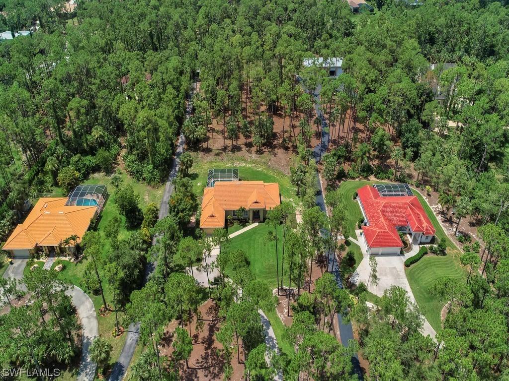 4220 7th Ave., Naples, FL 34119