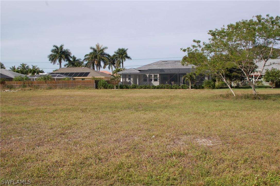 5749 Rose Garden Rd., Cape Coral, FL 33914