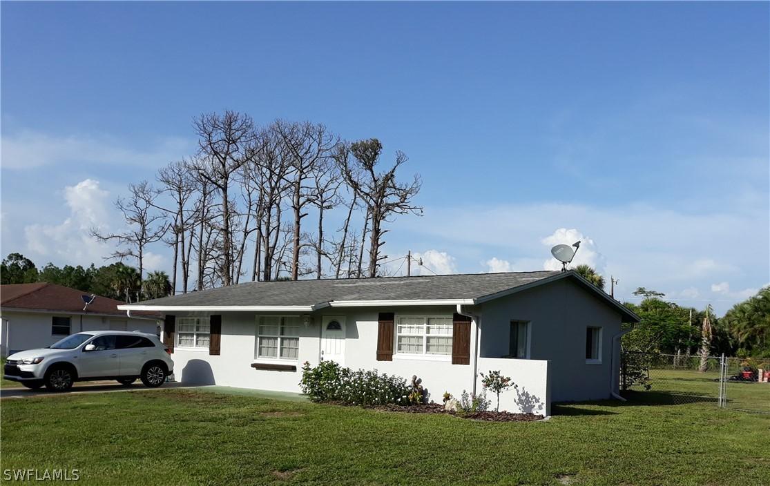 516 Sheldon Ave., Lehigh Acres, FL 33936