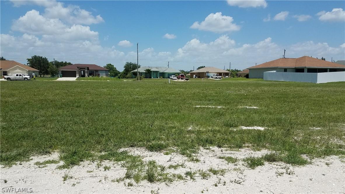 219 NW 4th Ave., Cape Coral, FL 33993