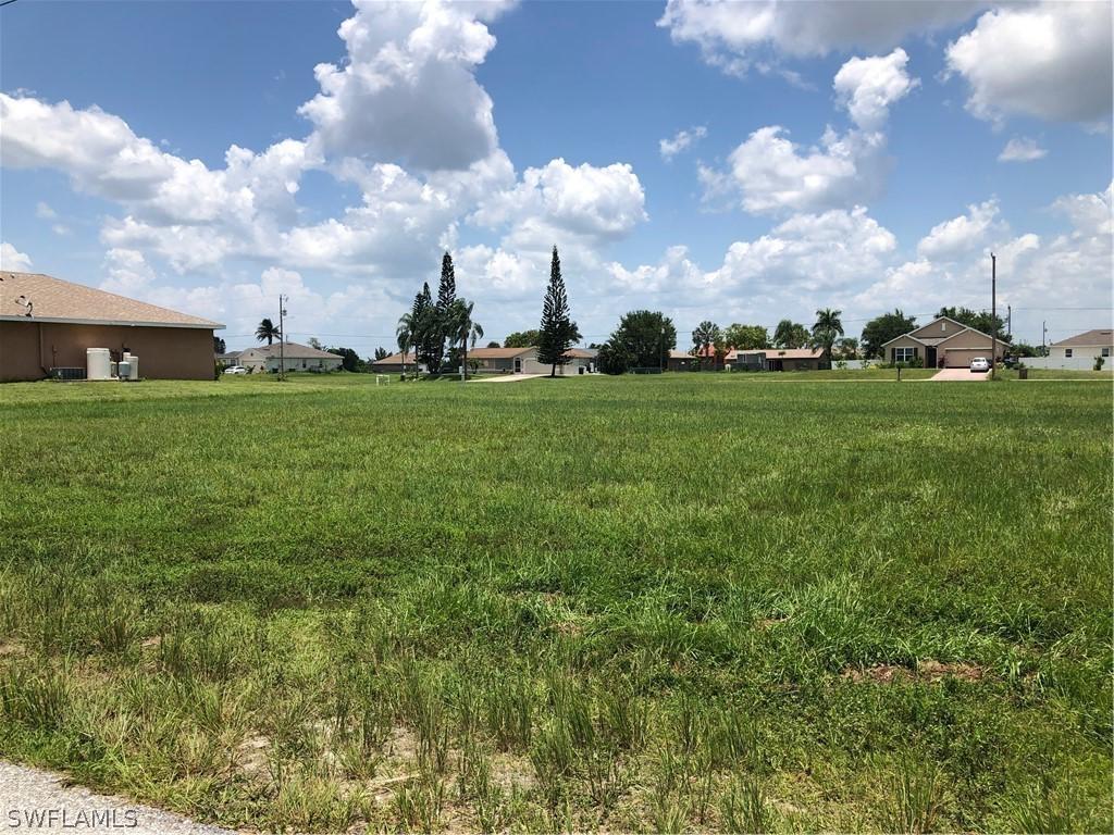 209 NW 10th St., Cape Coral, FL 33993