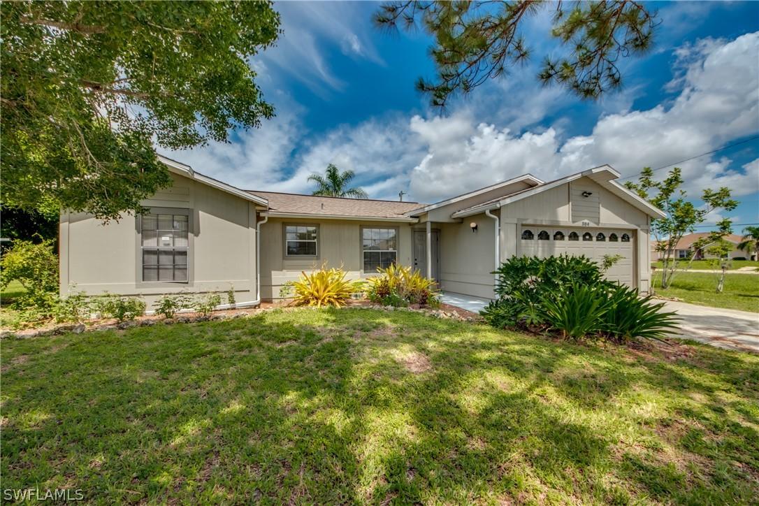 304 NW 3rd Pl., Cape Coral, FL 33993