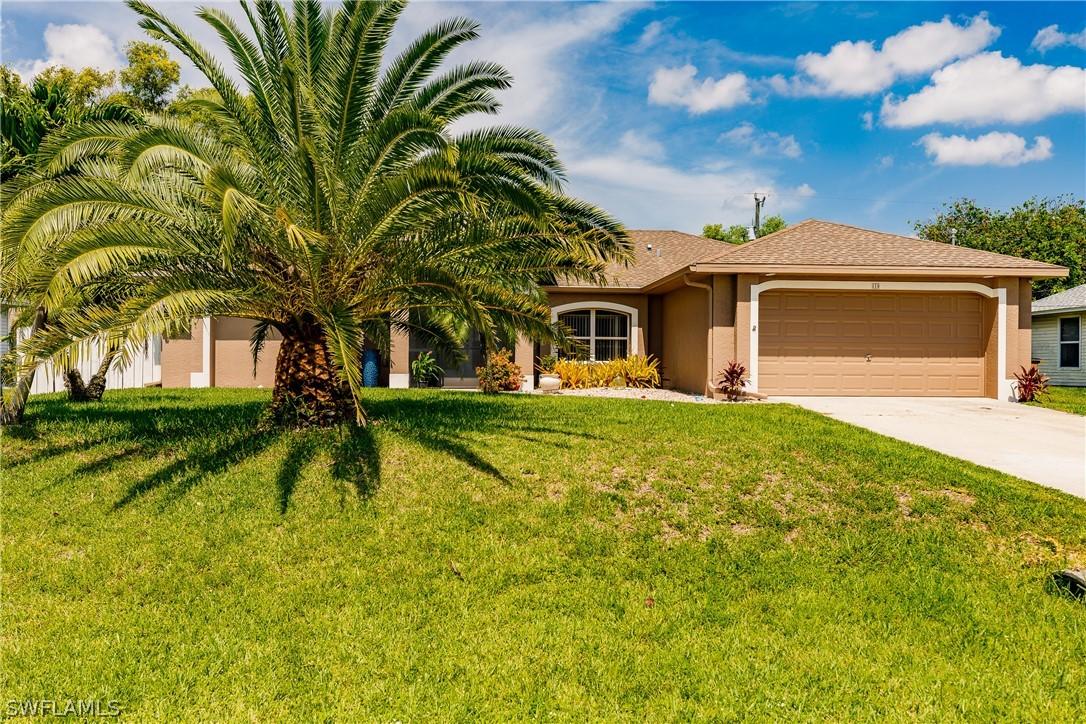 810 SW 10th Pl., Cape Coral, FL 33991