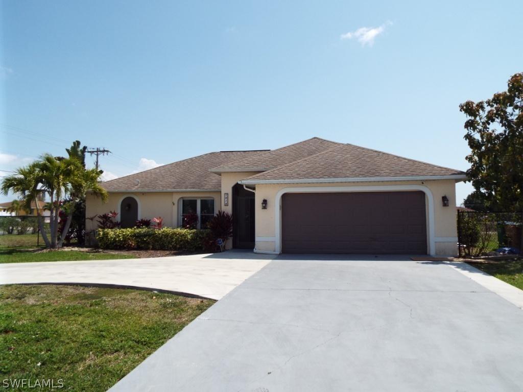 1916 NE 6th St., Cape Coral, FL 33909