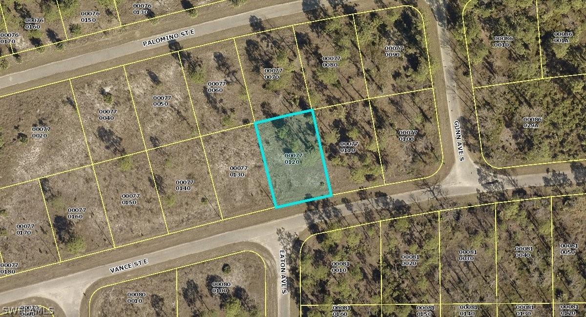 823 Vance St., Lehigh Acres, FL 33974