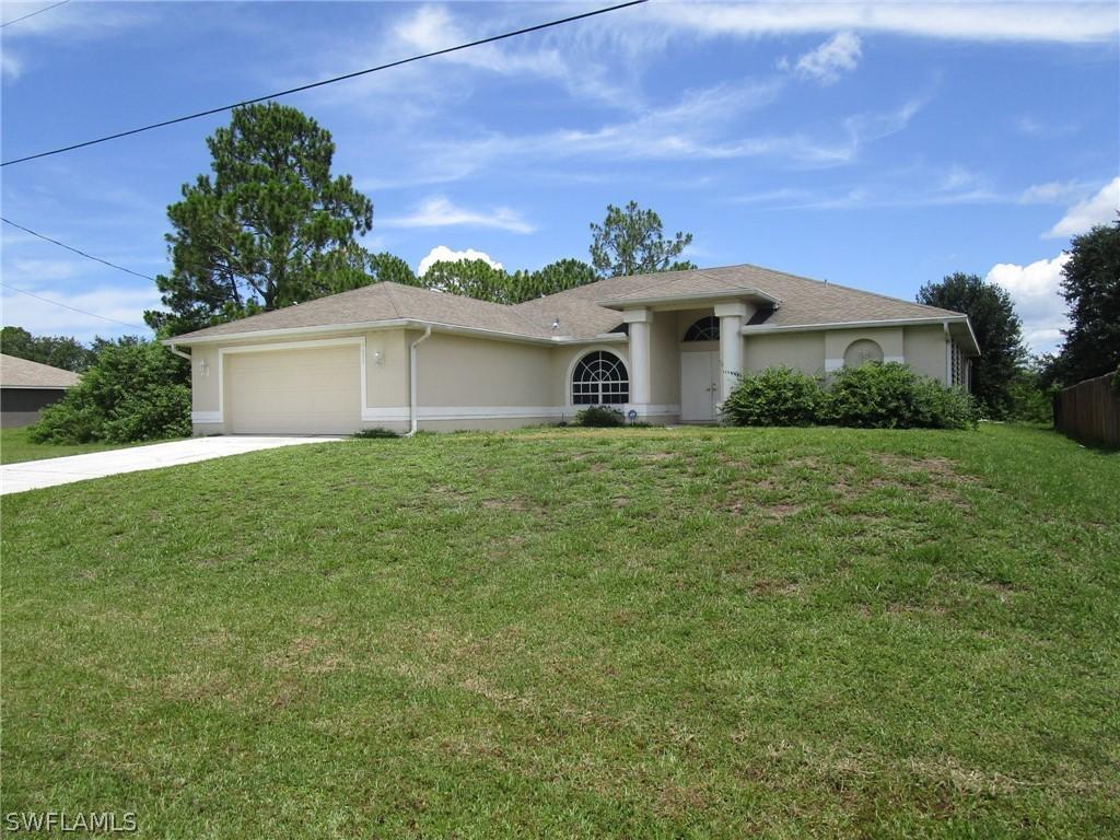 1633 NW 11th St., Cape Coral, FL 33993