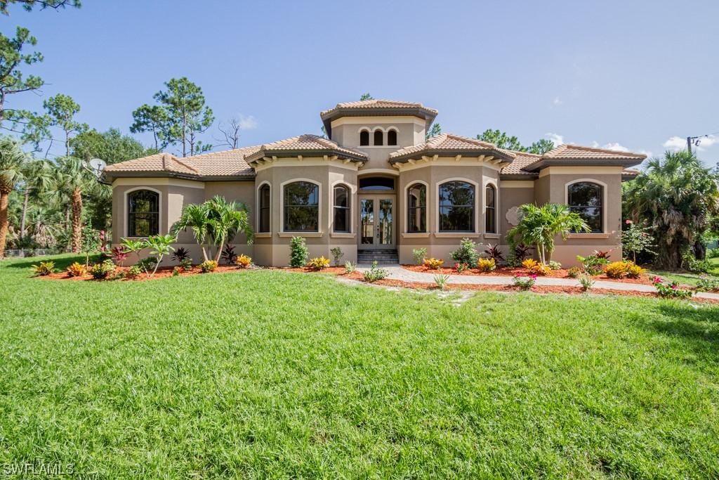 4121 Pine Ridge Rd., Naples, FL 34119