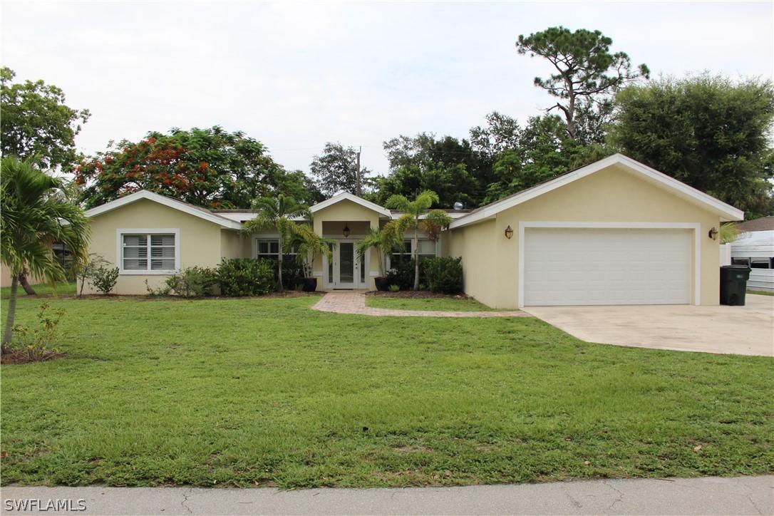 535 Val Mar Dr., Fort Myers, FL 33919