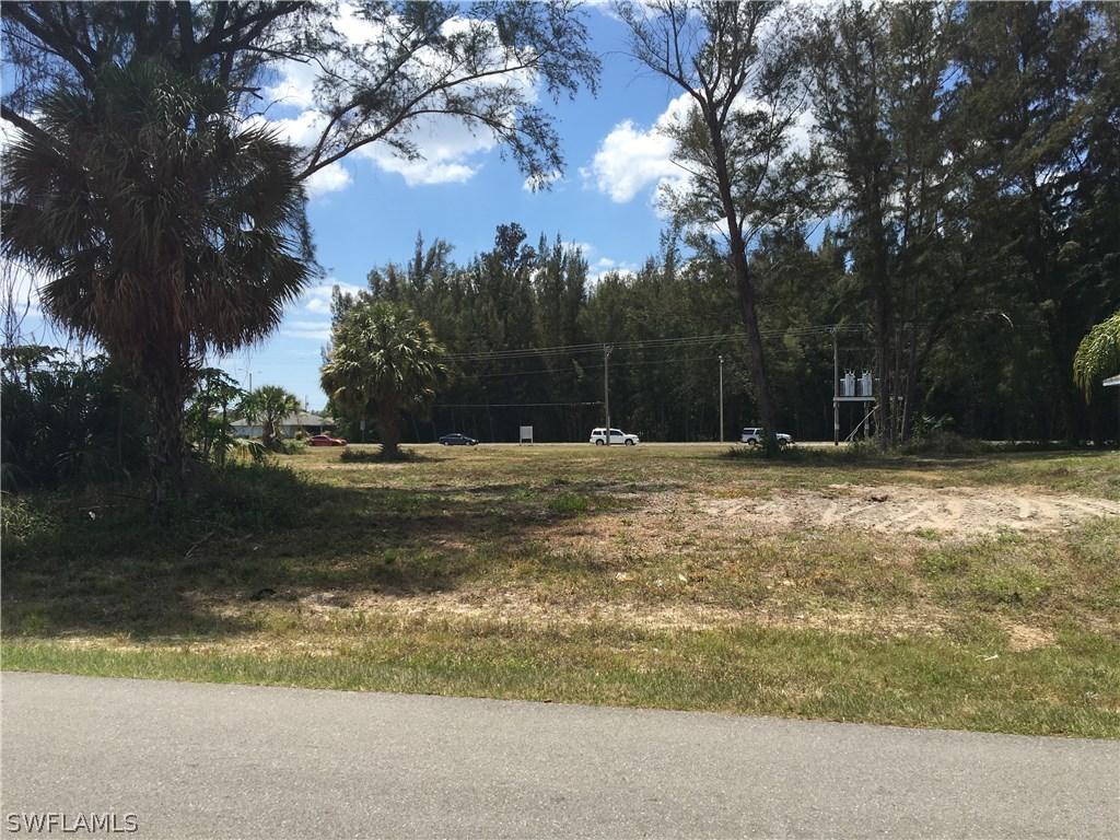 1032 SW 15th Pl., Cape Coral, FL 33991