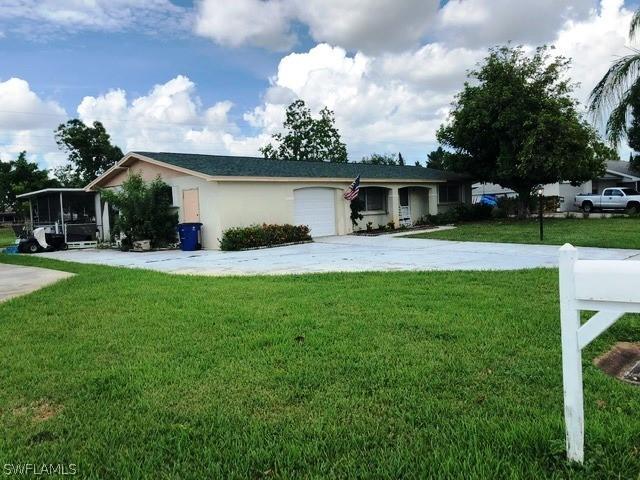 1543 Medford Pl., Lehigh Acres, FL 33936