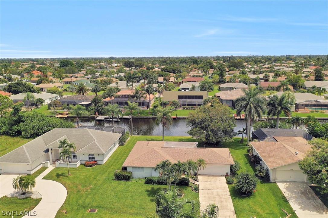 225 SW 45th Ter., Cape Coral, FL 33914