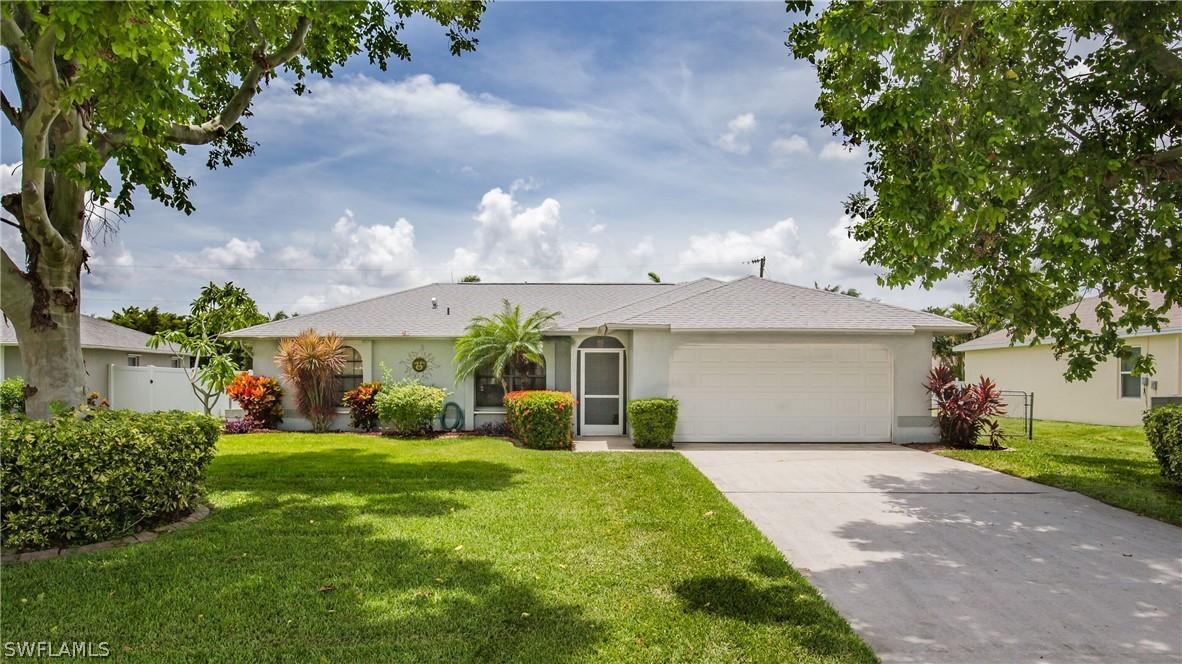 2708 SW 12th Pl., Cape Coral, FL 33914