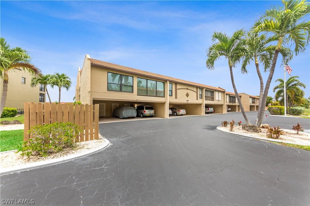4218 SE 20th Pl. #E1, Cape Coral, FL 33904