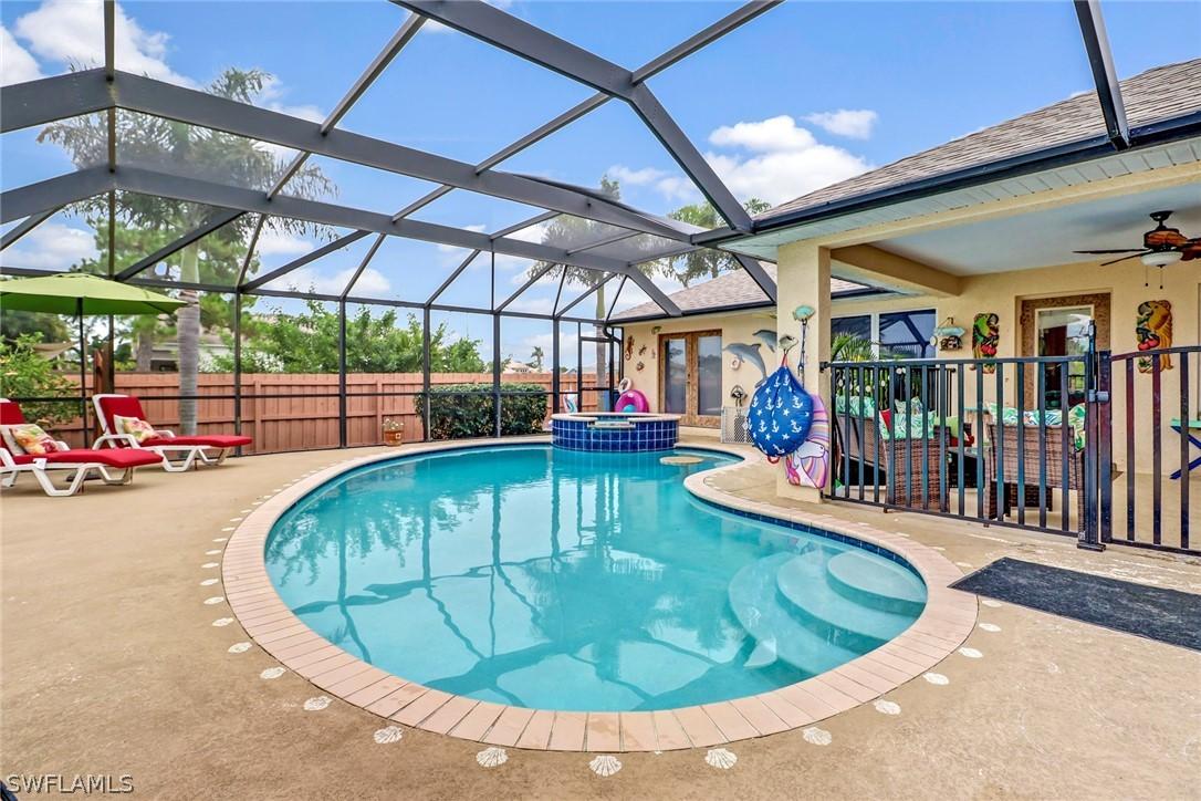 2635 SW 4th Ln., Cape Coral, FL 33991