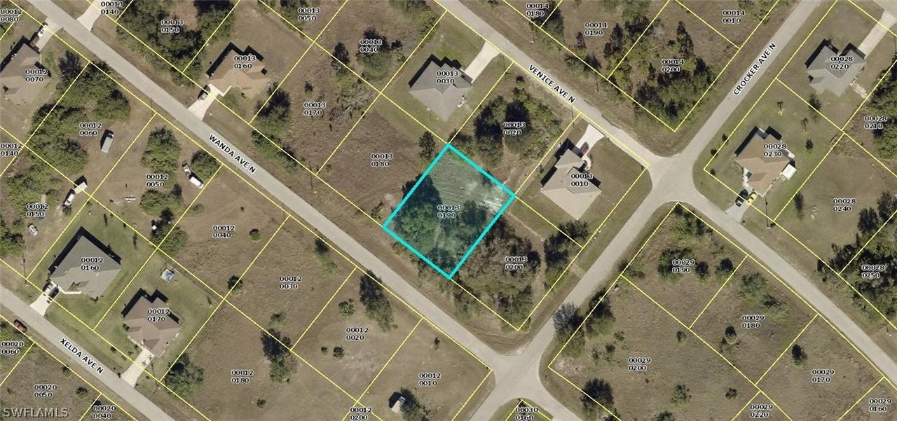 2002 Wanda Ave., Lehigh Acres, FL 33971