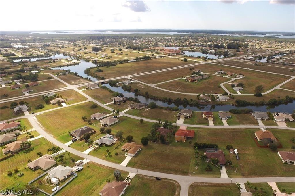 118 NW 29th Ave., Cape Coral, FL 33993