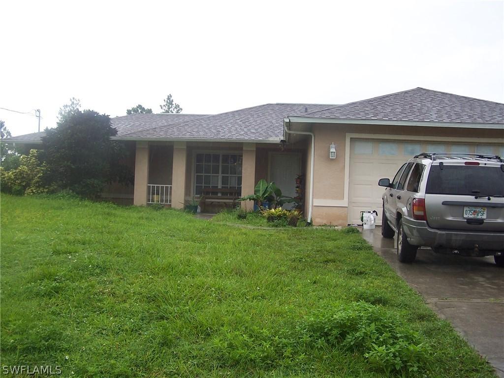 681 Chestnut St., Lehigh Acres, FL 33974