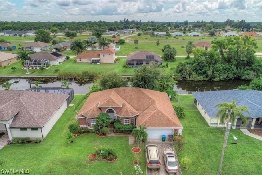 805 SW 8th Ct., Cape Coral, FL 33991