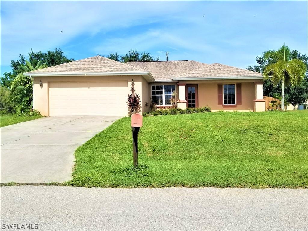 1319 NE 2nd Pl., Cape Coral, FL 33909