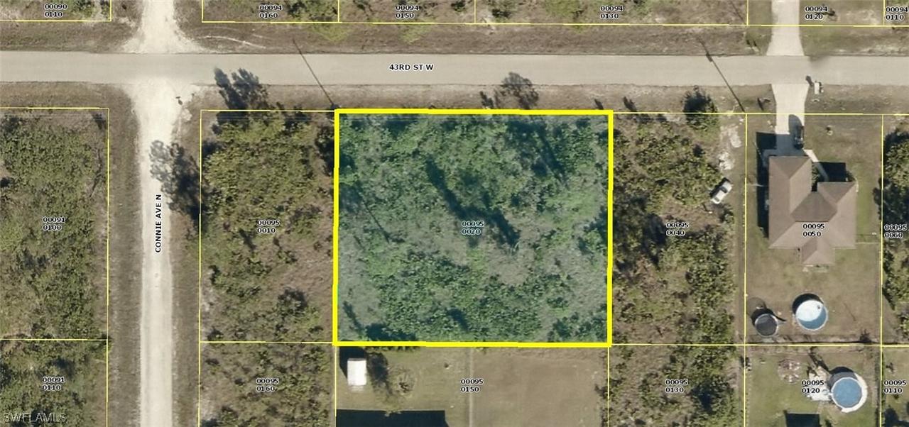 2513 43rd St., Lehigh Acres, FL 33976