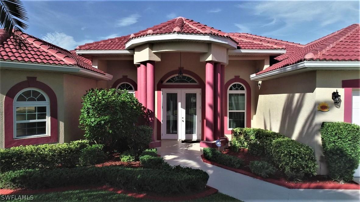 18320 Pine Nut Ct., Lehigh Acres, FL 33972