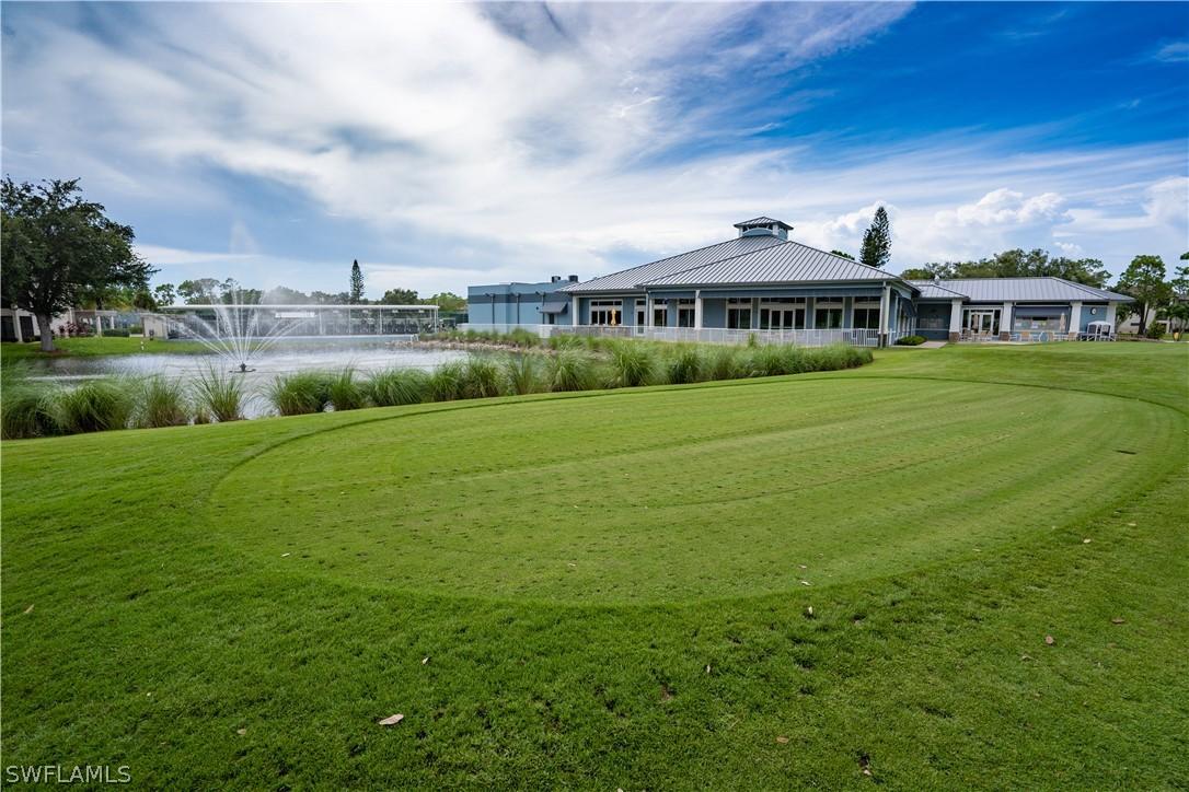 5830 Trailwinds Dr. #814, Fort Myers, FL 33907