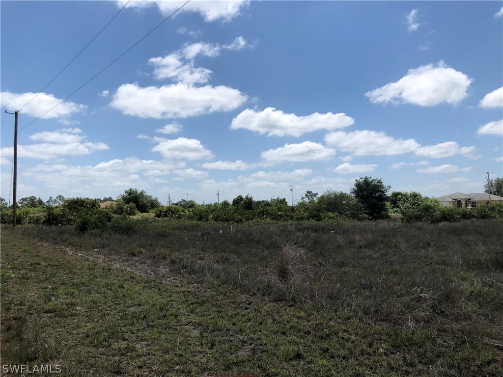 2817 24th St., Lehigh Acres, FL 33971